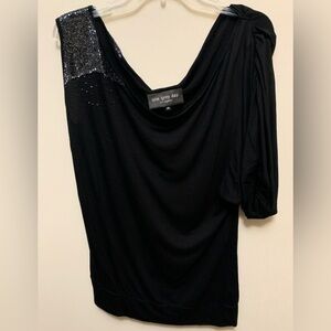 Vintage ONE GRAY DAY Asymetrical Off the Shoulder Top